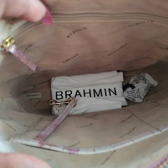 Brahmin Lilac Katie Crossbody Purse Leather New - Picture 5 of 6